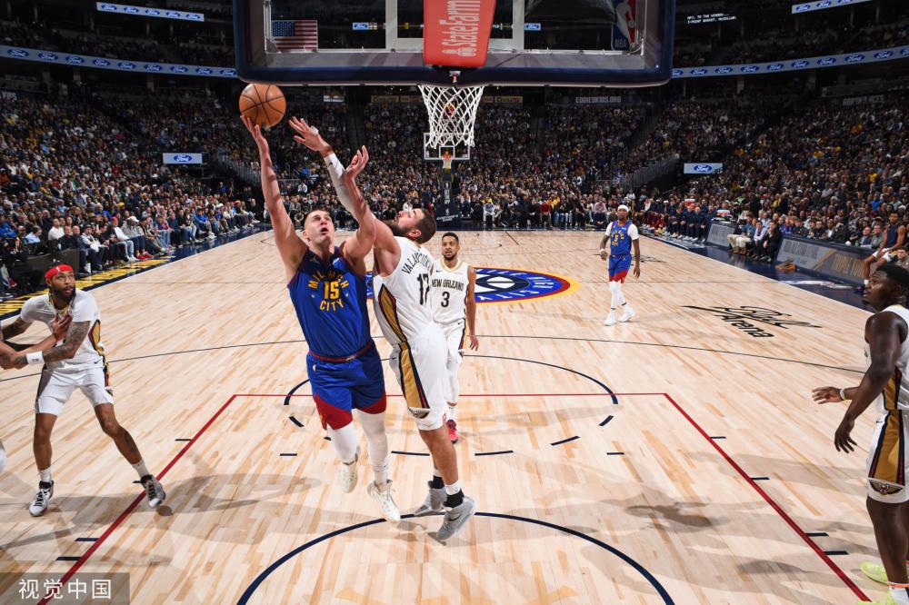 绩和球迷的 绩和球迷的